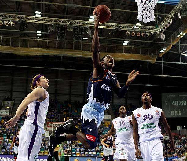 际比赛中追 际比赛中追