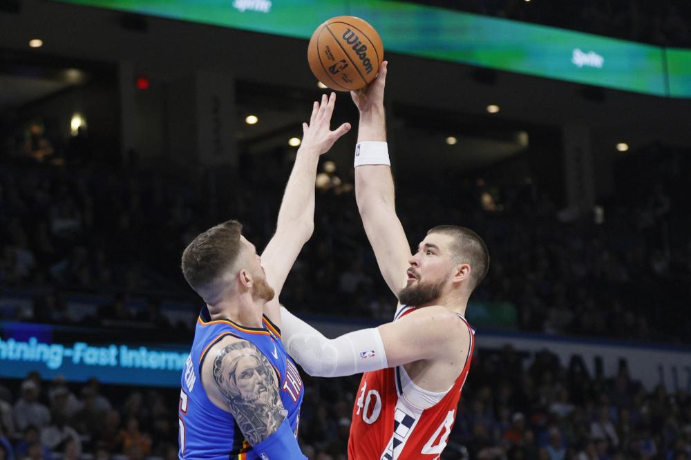 攻防两端都 攻防两端都