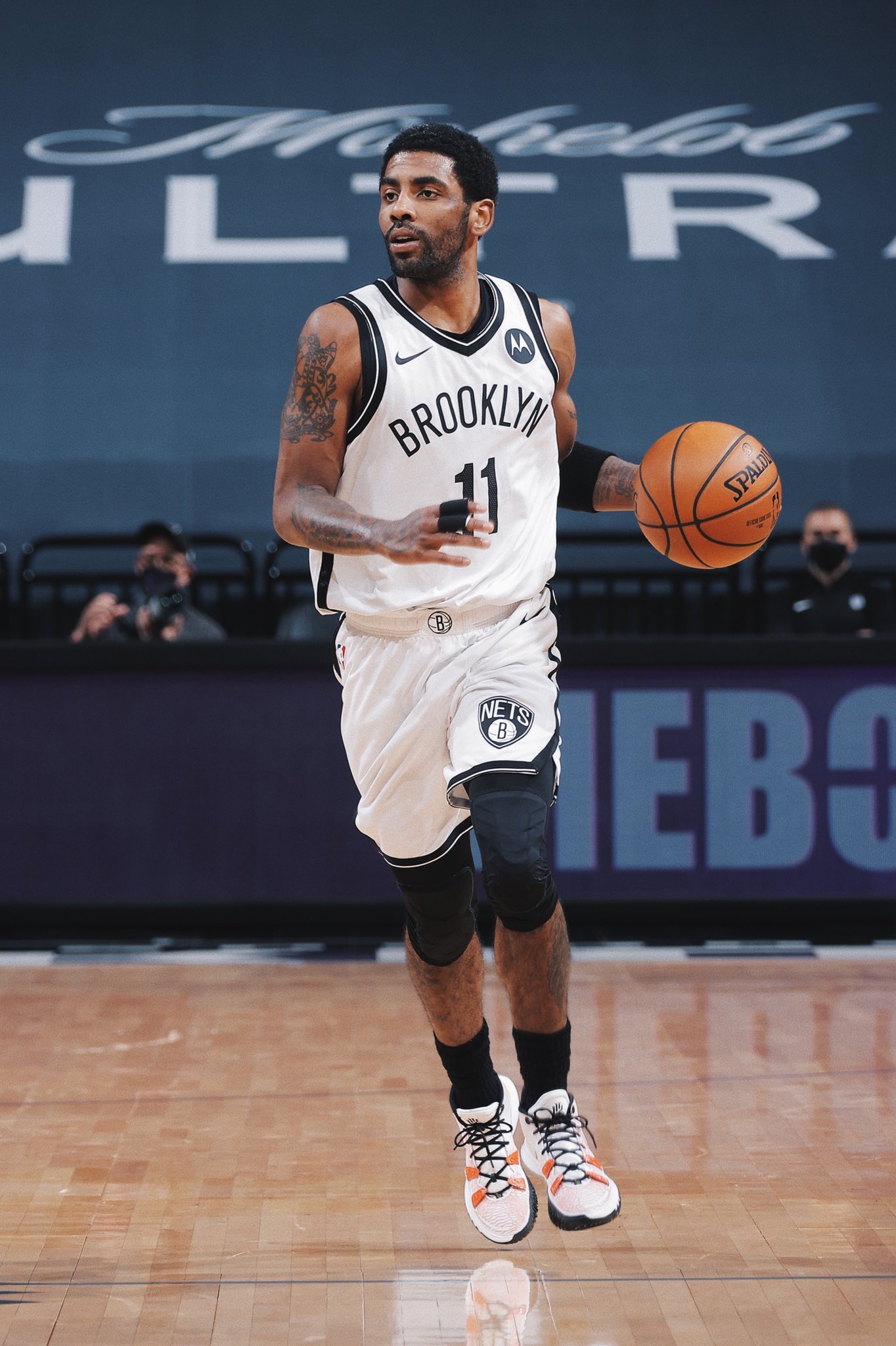 运动中的挑 运动中的挑