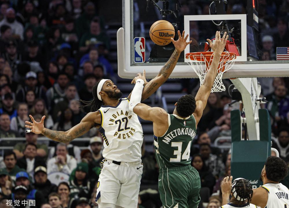 他是否在 他是否在